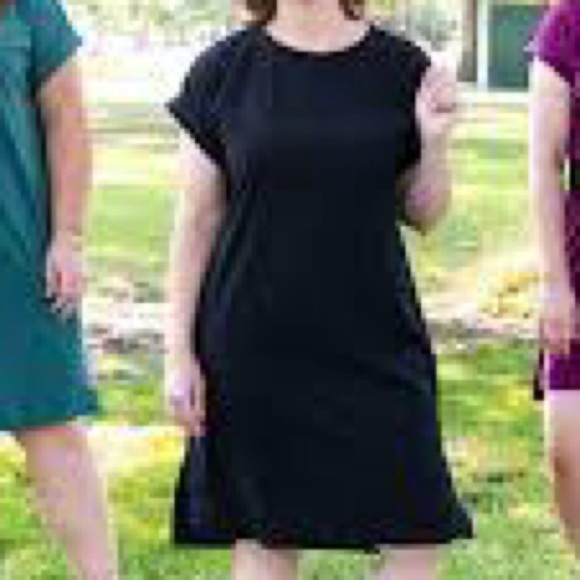 LuLaRoe Dresses & Skirts - LuLaRoe CHELSEA T-SHIRT DRESS Black Ribbed NWT Size 3XL Cuffed Sleeve
